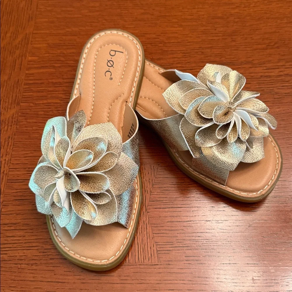 B.O.C. Kasia Champagne Slide Sandals - Picture 3 of 12